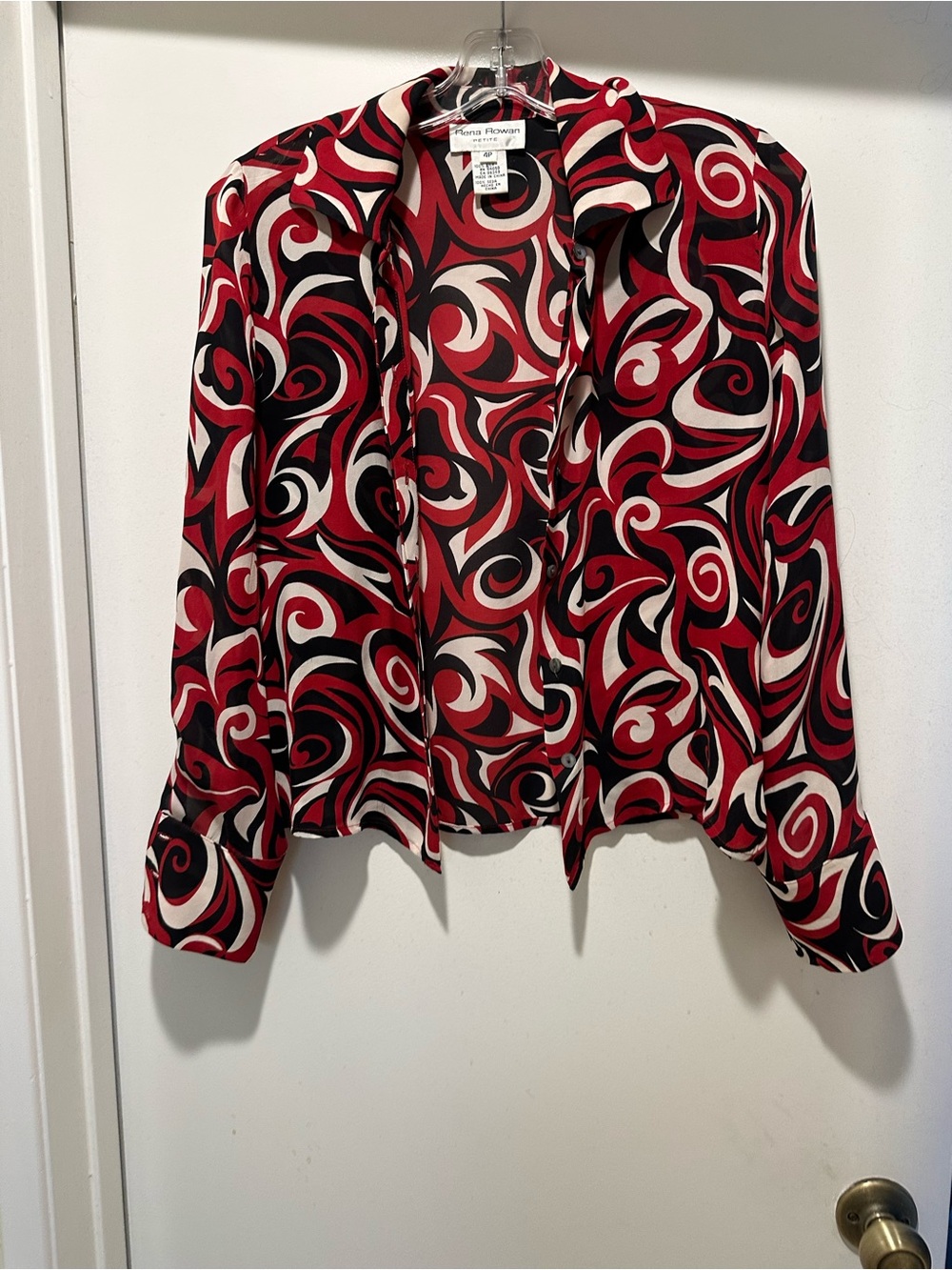 Rena Rowan Red Swirl Button-Front Blouse 100% Silk Size 4 Petite